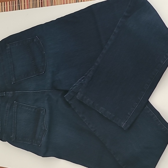 NYDJ Dark Indigo Straight Leg Jeans EUC - Picture 10 of 16